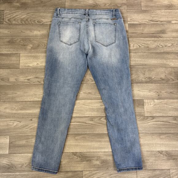 KanCan Clarie Mid Rise Boyfriend Ripped Button Fly Jeans Light Wash sz 13/30 - Picture 6 of 7